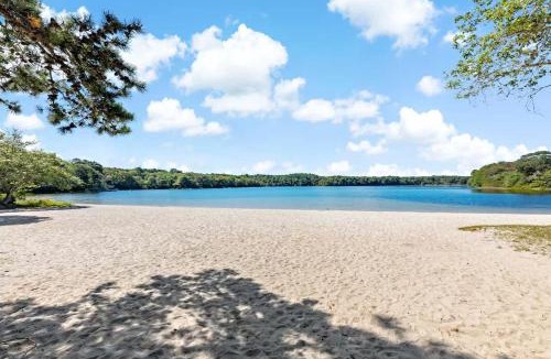 Yarmouth Port House | Private Hot Tub Near Dennis Pond
