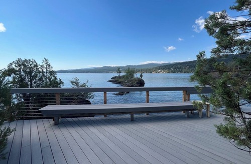 Somers Cabin | Private Island! Flathead Lake Island Chalet