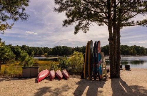 Cape May Court House Hotel | Private Lake and Hiking, The Loft at Haven