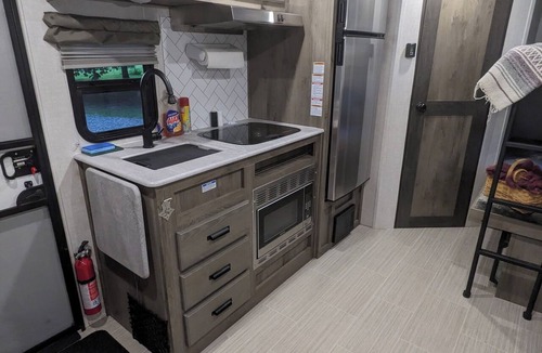 Nuttsville House | Private modern camper with water access to Lancaster creek/Rappahannock river