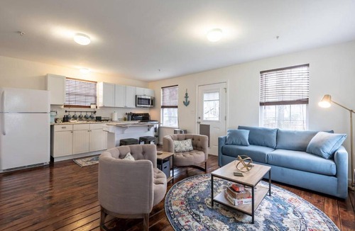 Stevensville House | Private | Near BayBridge | Wedding Venue Proximity