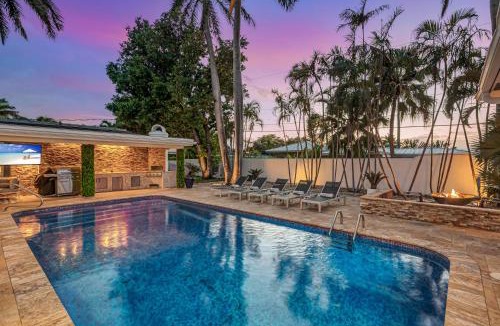 Harbor Beach House | Private neighborhood Heated Pool Walk To Beach Lush Surroundings Harbor Key