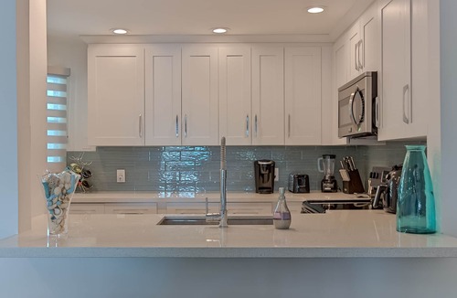 Lauderdale-by-the-Sea House | Private Pool and close to the beach!