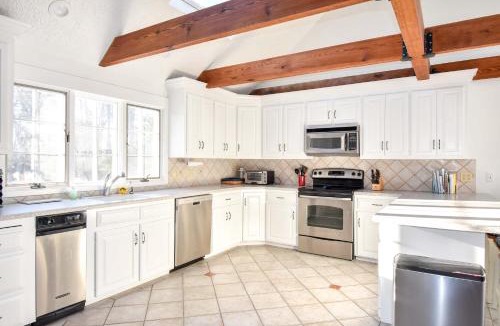 Orleans House | Private pool 3 mins to Skaket Beach