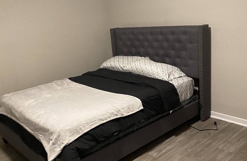 Margate Apartment | Private Room and Private Bath in Spacious Apartment