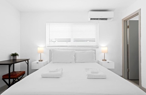 Deerfield Beach Apartment | Private studio wpool access patio