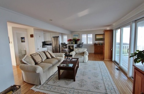 Barnstable House | Private swimming beach, georgerous water views and sunsets!