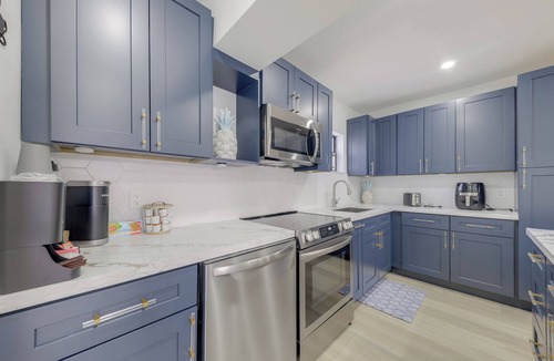 Miramar House | Private Yard! Getaway 3 Mi to Hard Rock Stadium
