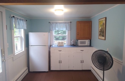 Wellfleet House | PROMO 5% MONTHLY DISCOUNT! The Napoleon House at Wellfleet Center