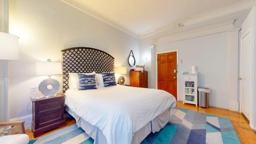Longwood Apartment | Pvt Room,Shared Bath, Fenway, Longwood Medical