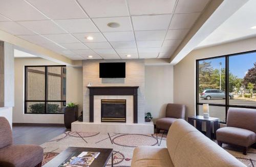 Colonie Hotel | Quality Inn Albany Colonie