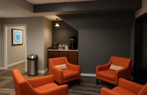 Mosby Hotel | Quality Inn Richmond North