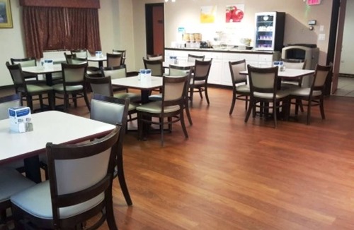 Millville Hotel | Quality Inn & Suites Millville