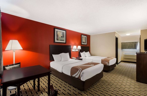 Millville Hotel | Quality Inn & Suites Millville