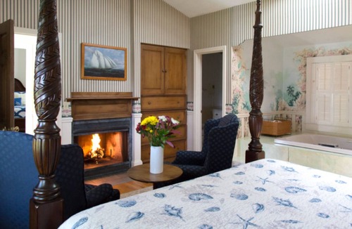 Chatham Hotel | Queen Anne Inn