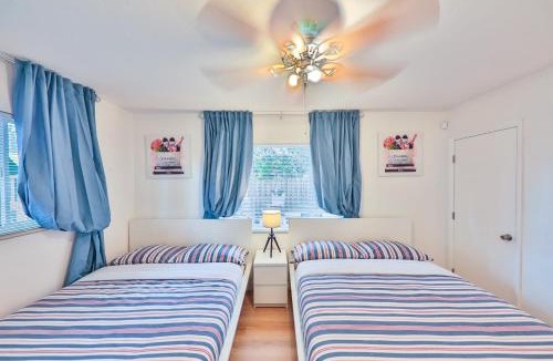 Lauderdale Isles House | Quiet family vacation minutes from Airport