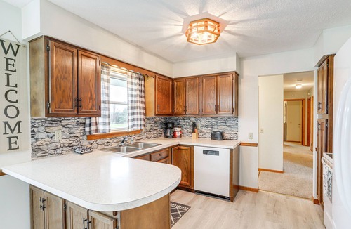 New Haven  Huron County House | Quiet Greenwich Home w/Pool + Screened Porch!