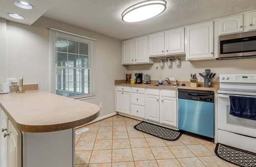 Waldorf House | Quiet Home 11 Mi to Andrews AFB: Family Friendly!