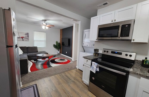 Hanahan Apartment | Quiet spacious 1BR Centrally Located w Parking/Washer/Dryer onsite. Hi Sp Wifi!