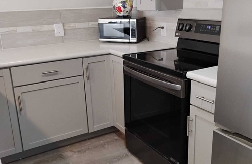 Stevensville Apartment | Quiet Waterfront Getaway Private Escape 1BR Apt Retreat with Optional Boat Dock