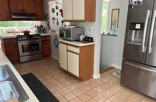 Tisbury House | Quiet/Wooded/Walk to town: Shared home w/1 other guest room.