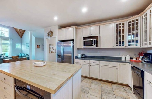 Ocean View House | Quillens Point home w/5 decks, screened porch, grill & shared tennis - dogs OK