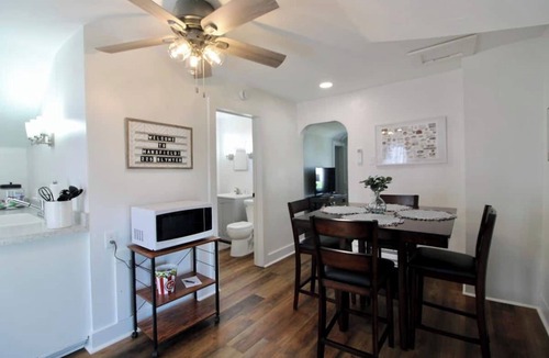 Mansfield Apartment | Recovery Loft 1-bedroom apartment in Mansfield, OH with WiFi, AC, Full Kitchen