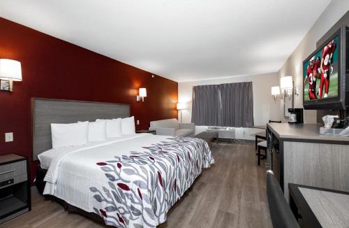 Clifton Park Hotel | Red Roof Inn Clifton Park