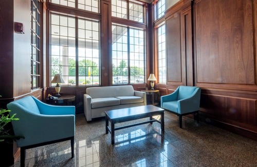 New Castle Hotel | Red Roof Inn & Suites Wilmington - New Castle