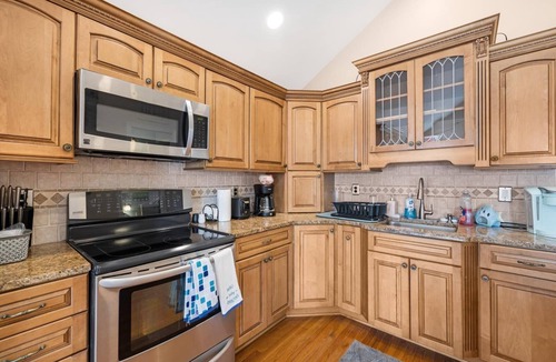 Goshen House | Reeds beach retreat 2 bedroom with water view