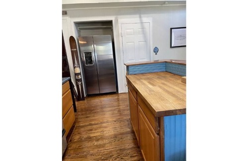 Reedville House | Reelin&Relaxin Spacious Farmhouse Reedville, VA Sleeps 8: 3 Bdrm 2 full bathroom