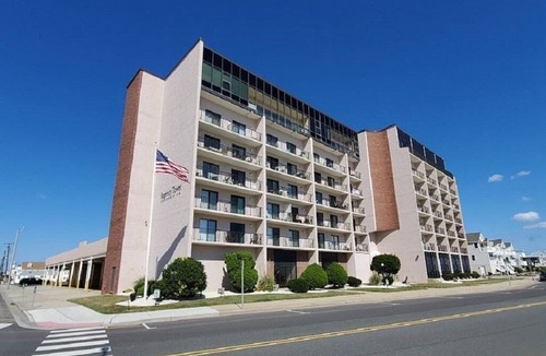 North Wildwood Condo | Regency Towers 2 Bedroom Beachfront Condo with Prime Weeks Still Available