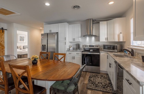 Rehoboth Beach Condo | Rehoboth Beach Pet Friendly Condo Linens Included Fire Pit Parking