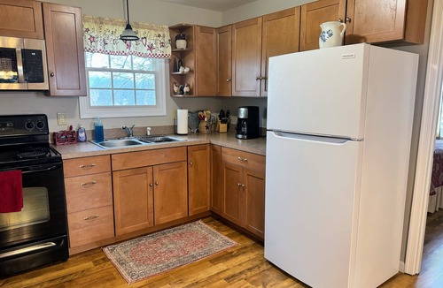 Culpeper House | Relax and enjoy a quiet, country get-away at Lucky Star Farm!