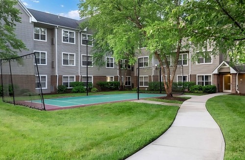 Mount Tabor Hotel | Relax and Recharge! Two Pet-friendly 2BR Suites with Kitchens, Free Breakfast!