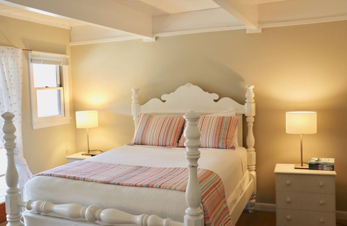 Madaket House | Relax at your Madaket Retreat