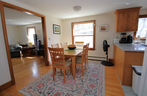 Wellfleet House | Relax & Enjoy The Garden House (1693)
