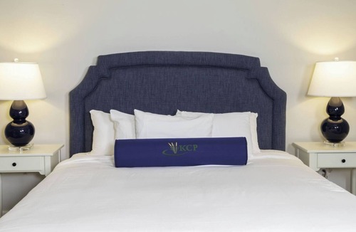 Lackey Resort | Relax in a Private Escape w/Whirlpool Tub & Garden Deck