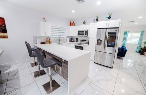Coral Terrace House | Relax in Coral Terrace, just a quick 5-min drive to Coral gables and UM