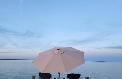 Lottsburg Cottage | Relax & Renew in a WATERFRONT Cottage , private pier, kayaks, fishing, wineries.