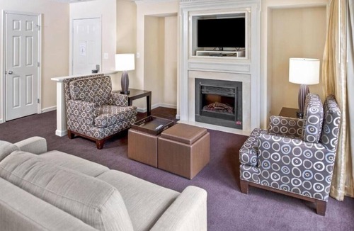Berkeley Hotel | Relaxing Home Away from Home Near Adventure & Entertainment