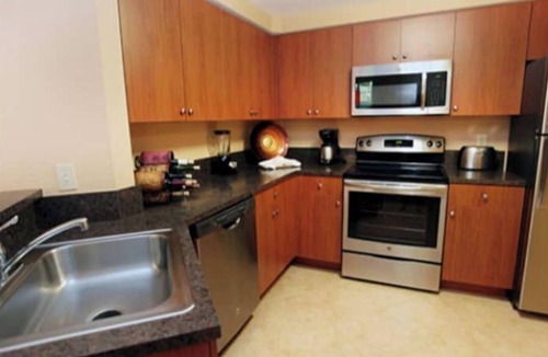 Weston Apartment | Relaxing Luxurious Suite - in Weston, FL