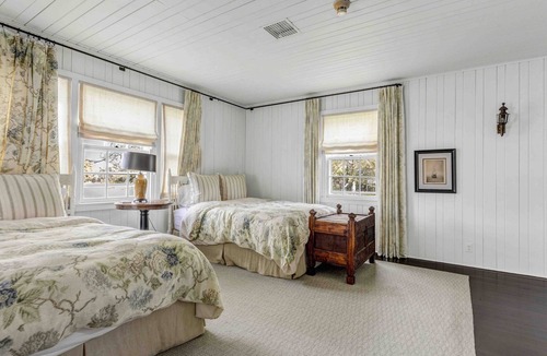 Cambridge House | Remarkable waterfront property on 270 acres