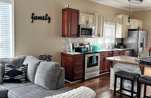 South Boston House | Remodeled historic cottage with 2master suites. 8 mile bike trail.