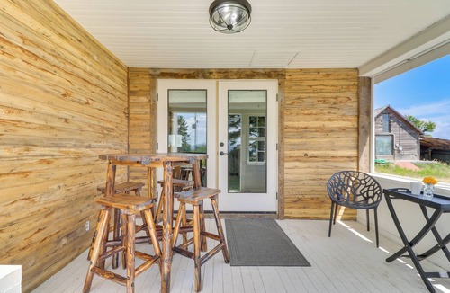 Kalispell House | Remodeled Kalispell Farmhouse w/Mountain Views
