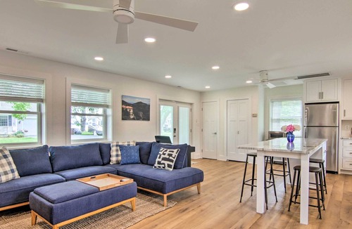 Cambridge House | Renovated Cambridge Retreat w/ Patio & Grill!