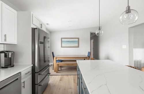 Sharps House | Renovated River House l Private Beach and Dock l Unforgettable Views