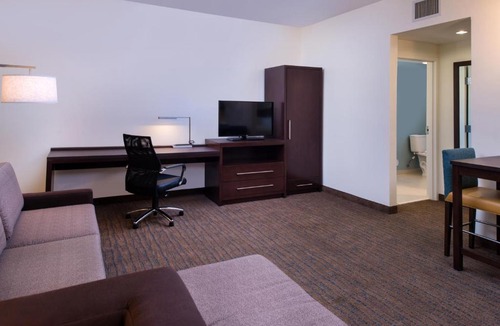 Ludlam Hotel | Residence Inn by Marriott Miami West/FL Turnpike