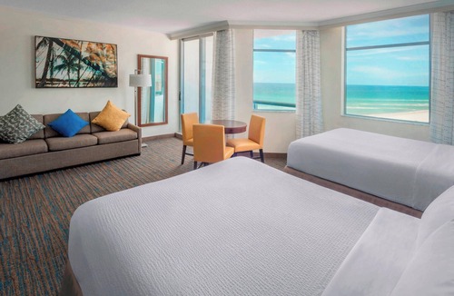 Pompano Beach Hotel | Residence Inn Fort Lauderdale Pompano Beach/Oceanfront