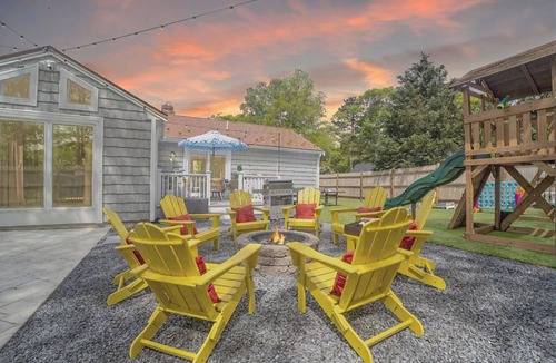 Northwest Harwich House | Resort Home, Heated Pool, Putting Green, Game Room, Speak Easy Poker Lounge